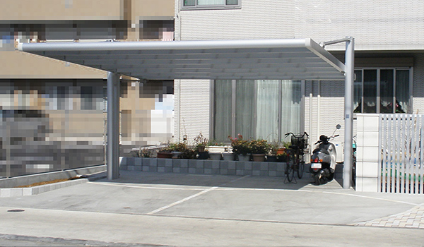 カーポート・駐車スペース